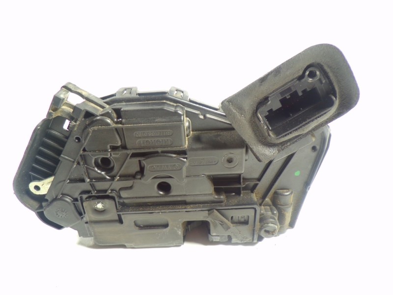 Recambio de cerradura puerta trasera derecha para skoda fabia 1.0 mpi referencia OEM IAM 5G4839016D 5TA839016E 