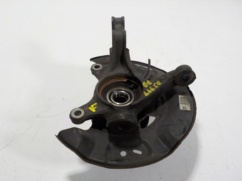 Recambio de mangueta delantera derecha para toyota yaris hybrid active referencia OEM IAM 432110D230 500505 