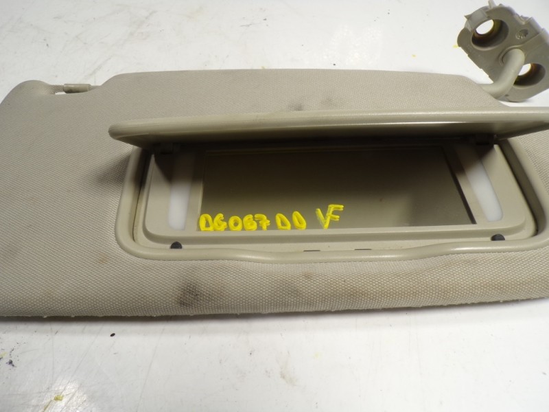 Recambio de parasol derecho para volvo xc90 2.4 diesel cat referencia OEM IAM 39985926  