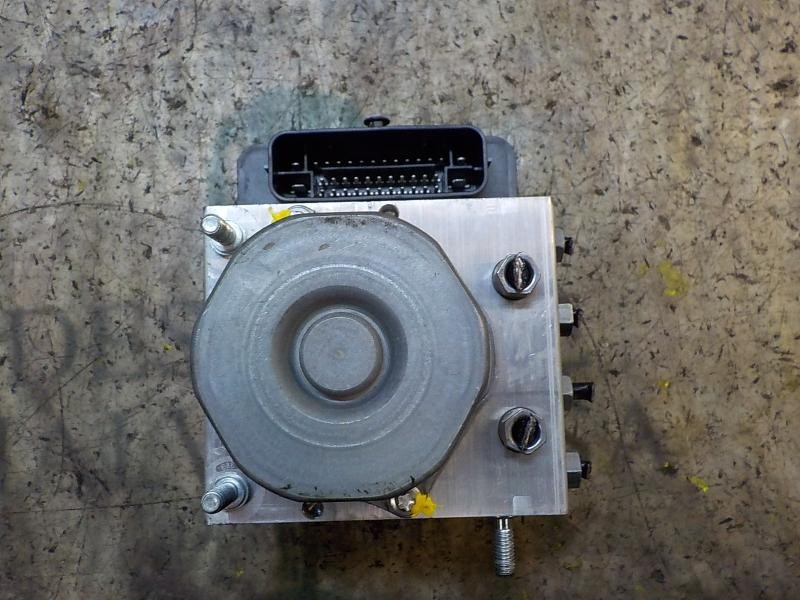 Recambio de abs para seat ibiza (6j5) stylance / style referencia OEM IAM 6R0614517BTBEF 6R0614517BJ 