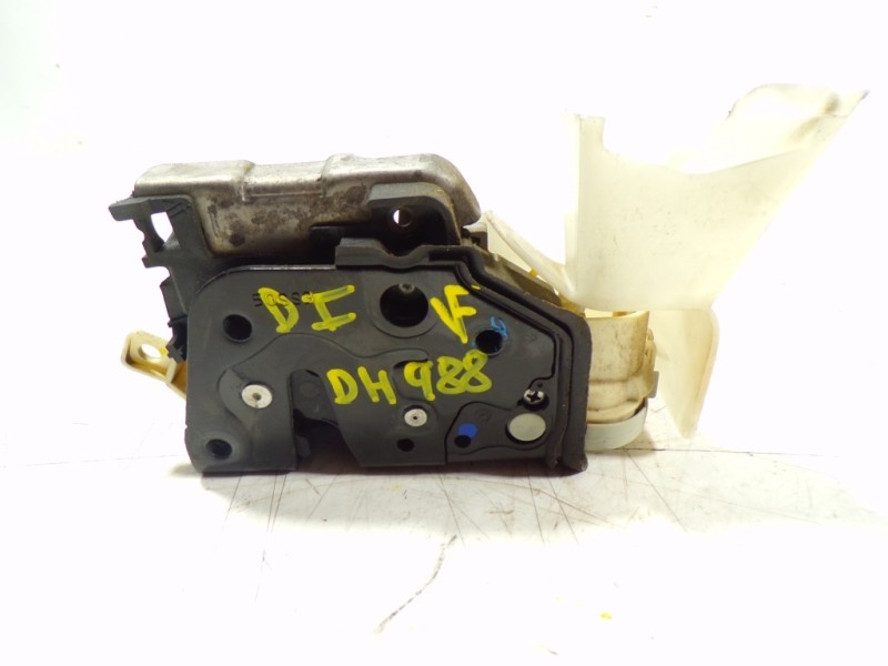 Recambio de cerradura puerta delantera izquierda para audi a3 sportback (8va) 1.6 tdi referencia OEM IAM 8X1837015  