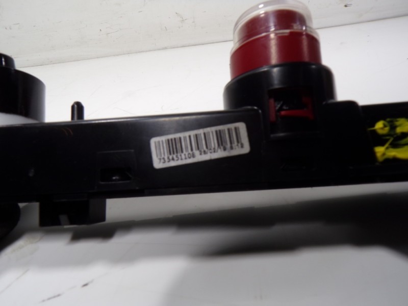 Recambio de warning para fiat nuova 500 (150) 1.2 cat referencia OEM IAM 735451108 735451108 