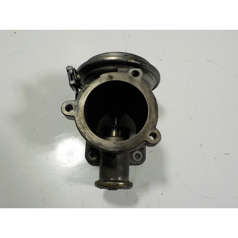 Recambio de valvula egr para bmw serie 7 (e65/e66) 3.0 turbodiesel cat referencia OEM IAM 11717804382 7791480 
