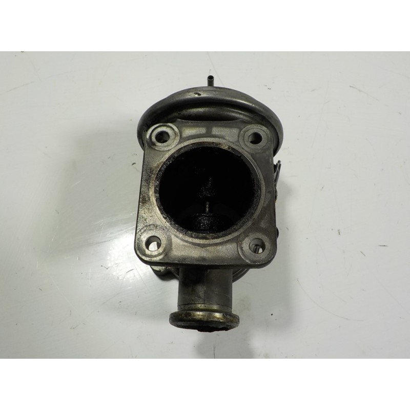 Recambio de valvula egr para bmw serie 7 (e65/e66) 3.0 turbodiesel cat referencia OEM IAM 11717804382 7791480 