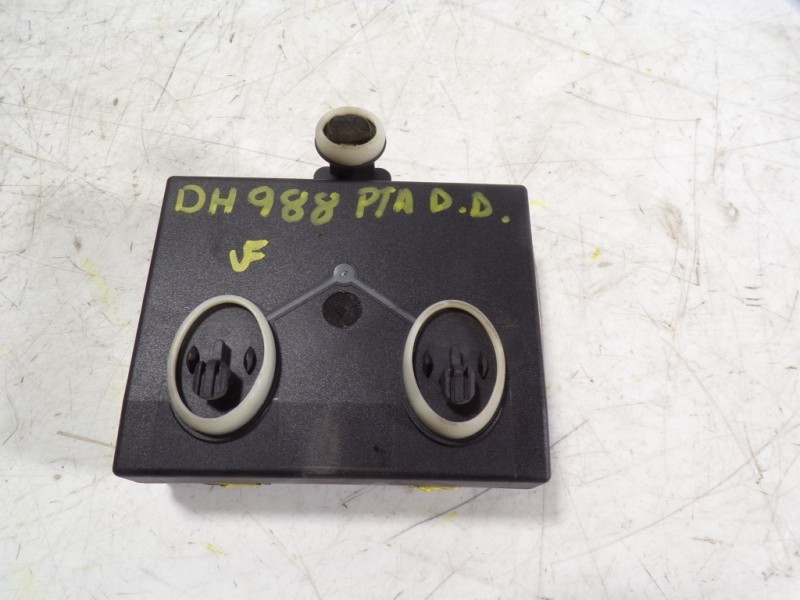 Recambio de modulo electronico para audi a3 sportback (8va) 1.6 tdi referencia OEM IAM 5Q0959592BZ00 5Q0959592B 