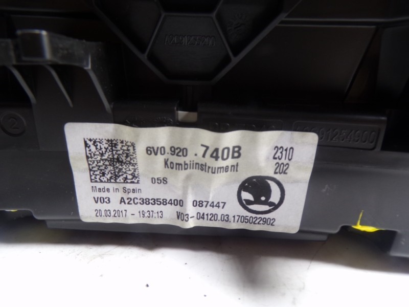 Recambio de cuadro instrumentos para skoda fabia 1.0 mpi referencia OEM IAM 6V0920740B 6V0920740B A2C38358400