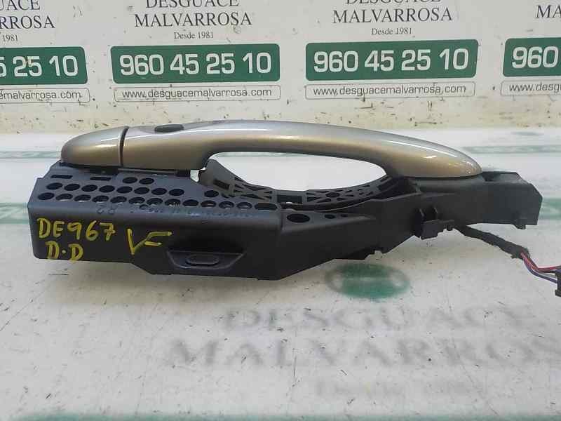 Recambio de maneta exterior delantera derecha para renault captur 1.2 tce energy referencia OEM IAM 806706656R 806068462R 