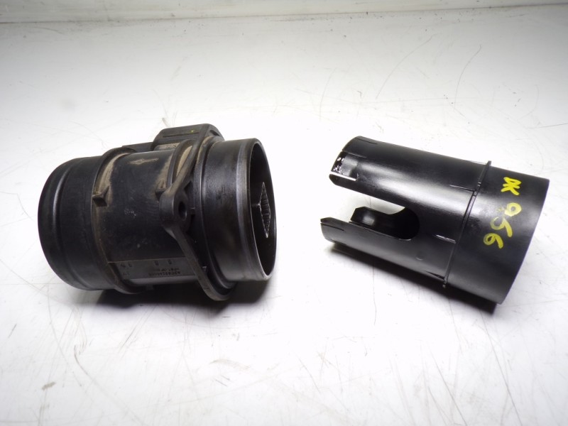 Recambio de caudalimetro para skoda rapid 1.6 tdi dpf referencia OEM IAM 03L906461 03L906461 