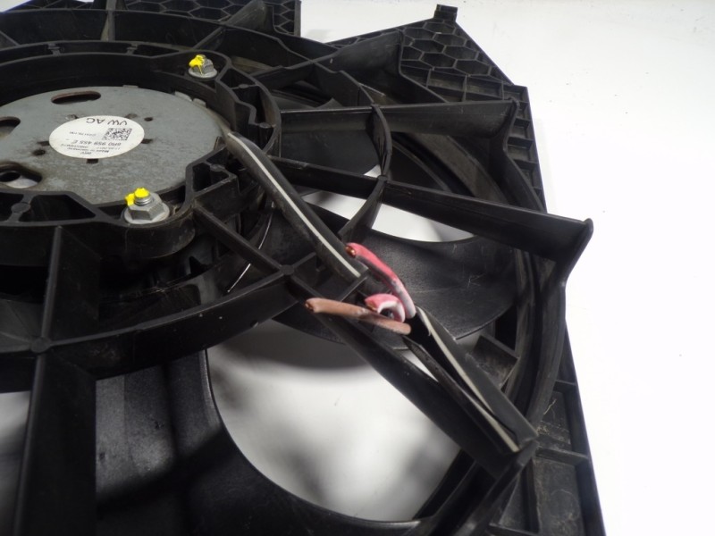 Recambio de electroventilador para skoda fabia 1.0 mpi referencia OEM IAM 6R0959455E 6R0959455E 048535067A