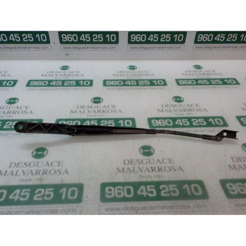 Recambio de brazo limpia delantero izquierdo para opel astra j lim. selective referencia OEM IAM 13289888  