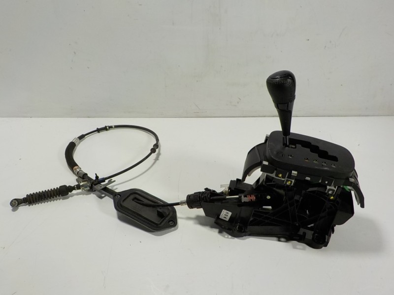 Recambio de palanca cambio para toyota yaris hybrid active referencia OEM IAM 3356052620 H0416Y031 H0416Y031