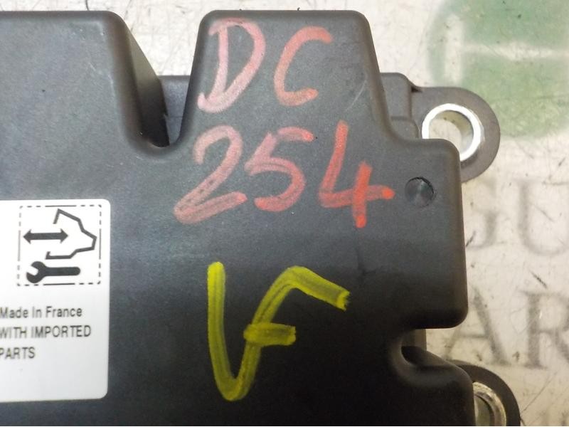 Recambio de centralita airbag para opel astra j lim. selective referencia OEM IAM 13599653 13589413 