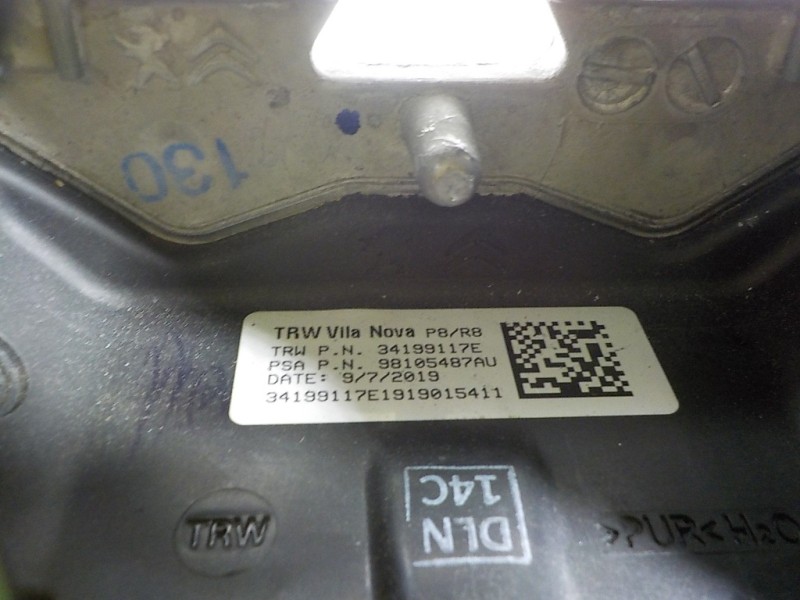 Recambio de volante para peugeot 508 sw 1.5 blue-hdi fap referencia OEM IAM 98105487AU 98105487AU 