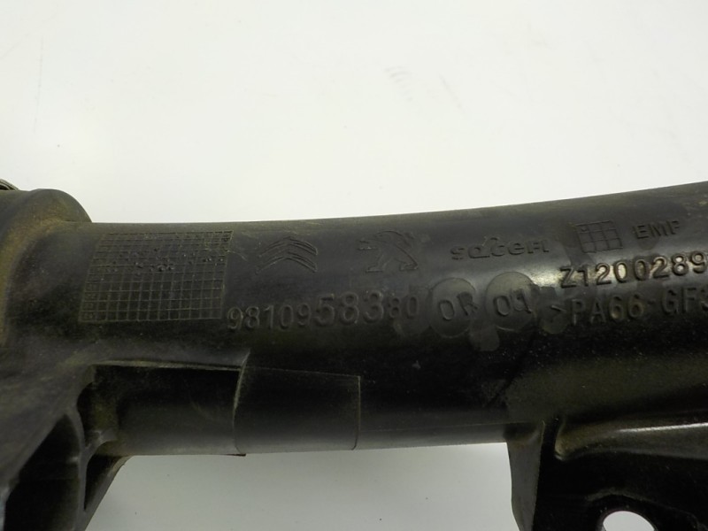 Recambio de tubo intercooler para peugeot 508 sw 1.5 blue-hdi fap referencia OEM IAM 9820100780 9810958380 9820100780