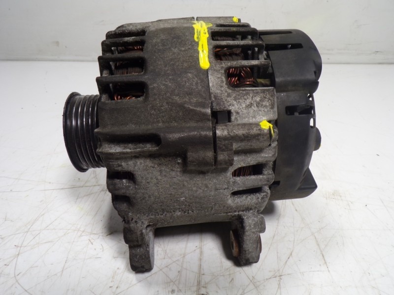 Recambio de alternador para audi q5 (8r) 3.0 tdi referencia OEM IAM 059903019C 059903015J TG15C095