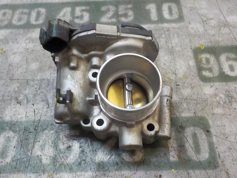 Recambio de caja mariposa para opel adam unlimited ecoflex referencia OEM IAM   