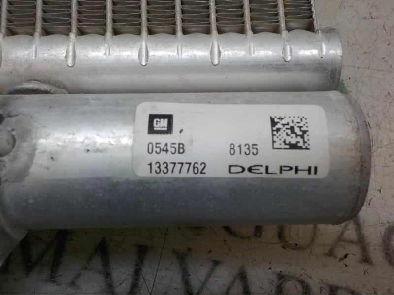 Recambio de condensador aire acondicionado para opel astra j lim. selective referencia OEM IAM 13377762 13377762 