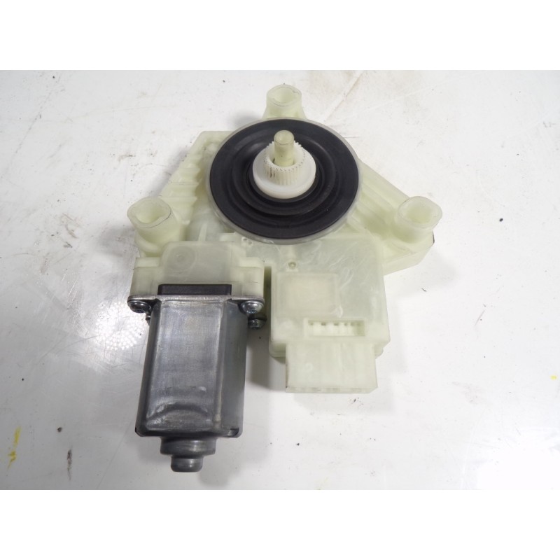 Recambio de motor elevalunas trasero izquierdo para skoda fabia 1.0 mpi referencia OEM IAM 6V0959811A 6V0959811A 