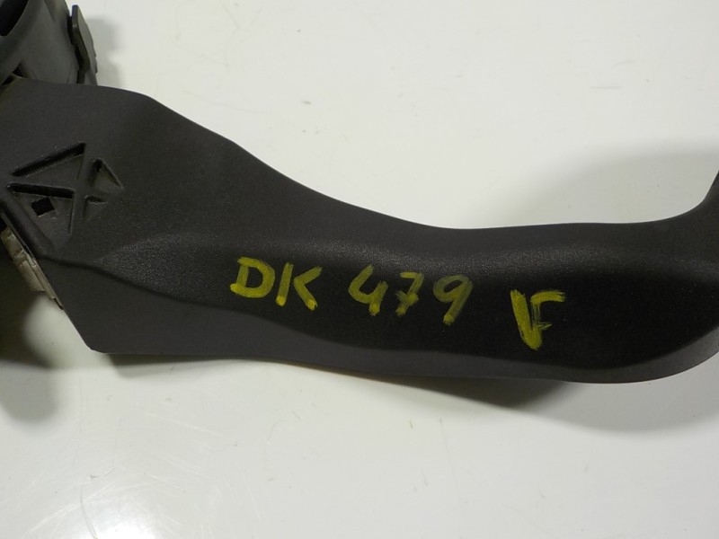 Recambio de potenciometro pedal para peugeot 2008 (--.2013) 1.6 blue-hdi fap referencia OEM IAM 1601CW 9671433780 