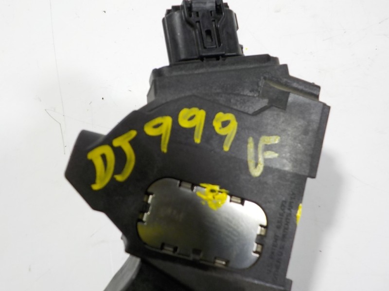 Recambio de potenciometro pedal para toyota yaris hybrid active referencia OEM IAM 781100D110 781100D110 17092462742