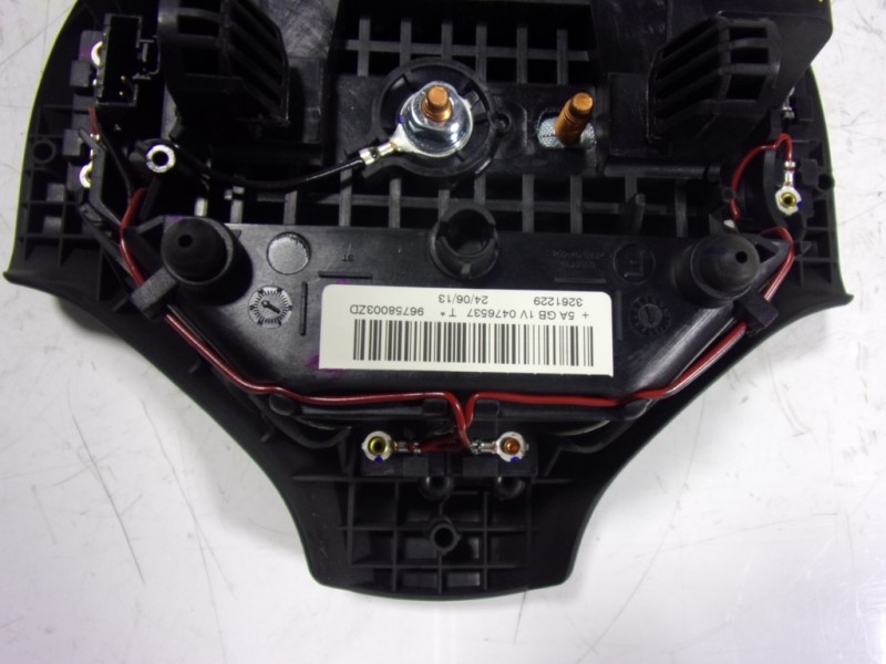 Recambio de airbag delantero izquierdo para peugeot 308 1.6 16v hdi fap referencia OEM IAM 4112QQ 96758003ZD 
