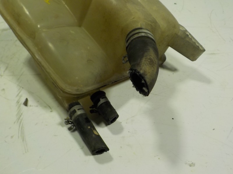 Recambio de deposito expansion para ford focus turnier (cb4) 1.6 16v cat referencia OEM IAM   