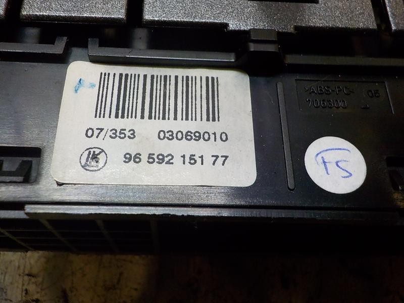 Recambio de warning para peugeot 308 2.0 16v hdi fap cat (rhr / dw10bted4) referencia OEM IAM 649015 9659215177 