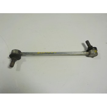 TIRANTE DELANTERO DERECHO 4882028050 