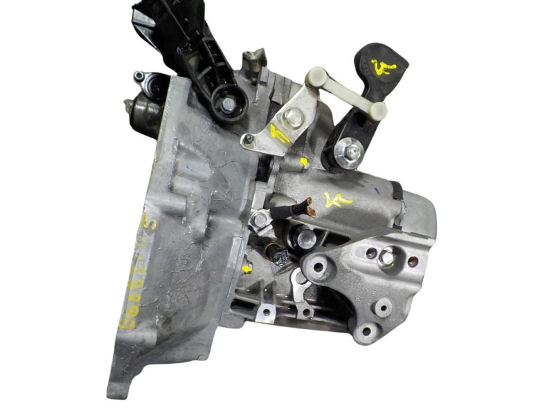 Recambio de caja cambios para peugeot 208 1.2 12v e-vti referencia OEM IAM 9803846280 20CR15 