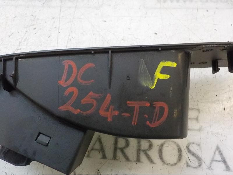 Recambio de mando elevalunas trasero derecho para opel astra j lim. selective referencia OEM IAM 13301888 13301888 