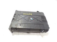 Recambio de caja reles / fusibles para peugeot 208 1.2 12v e-vti referencia OEM IAM 1611427780 9807531680  2