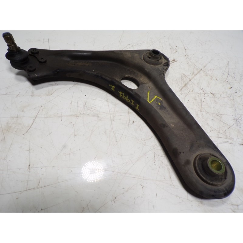 Recambio de brazo suspension inferior delantero izquierdo para citroën c3 1.4 hdi referencia OEM IAM 3520W7  