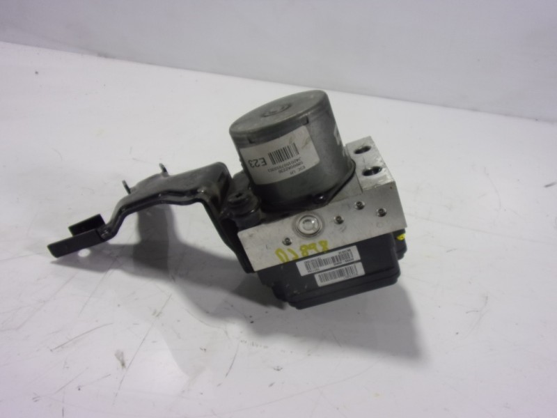Recambio de abs para kia cee´d 1.6 gdi cat referencia OEM IAM 58920A2230 58900A2230 A258930800