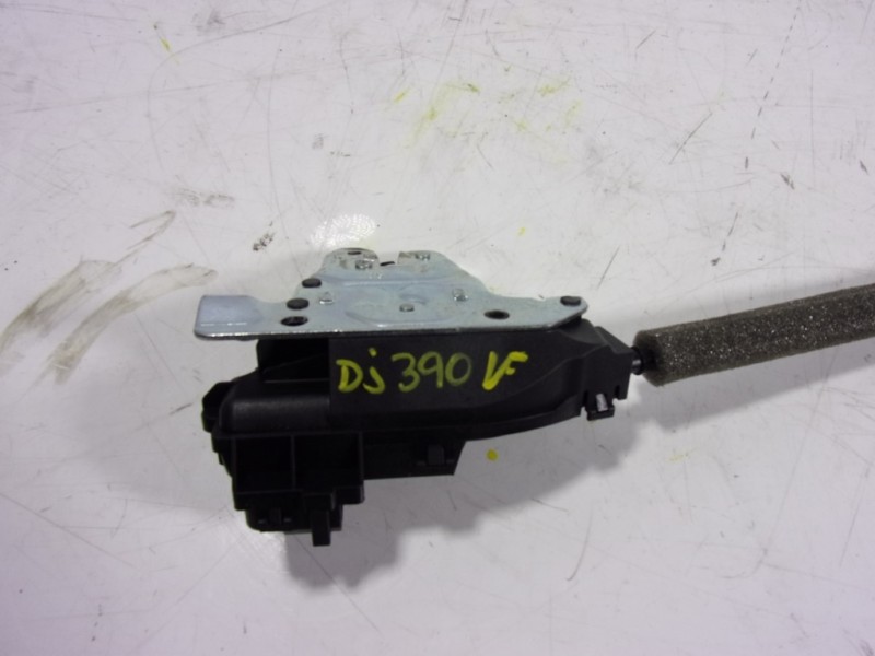 Recambio de cerradura maletero / porton para mercedes-benz clase c (w204) lim. 2.1 cdi cat referencia OEM IAM A2047500185 A20475