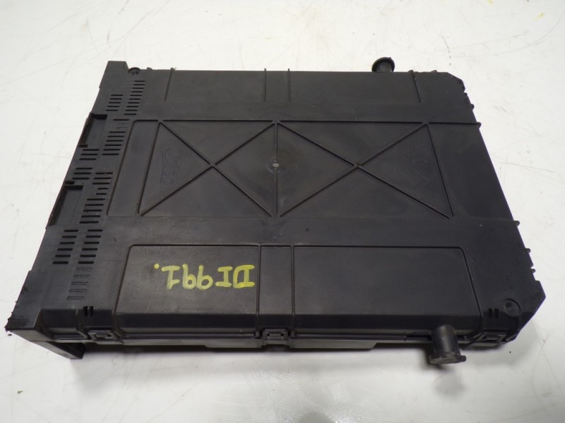 Recambio de caja reles / fusibles para citroën c3 1.4 hdi referencia OEM IAM 6580YJ 9666952280 