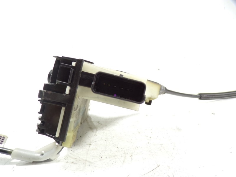 Recambio de cerradura puerta trasera izquierda para peugeot 208 1.2 12v e-vti referencia OEM IAM 9812501280 9812501280 