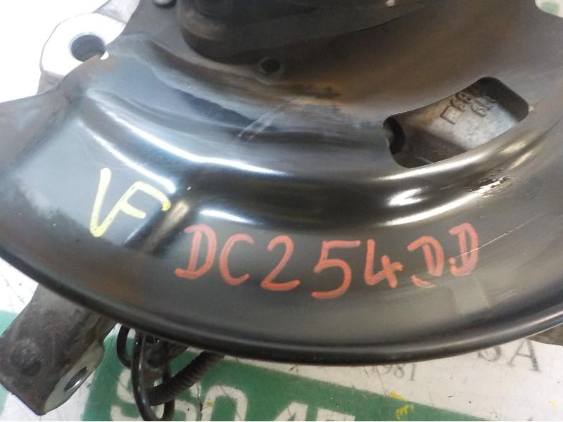 Recambio de mangueta delantera derecha para opel astra j lim. selective referencia OEM IAM 13319481  