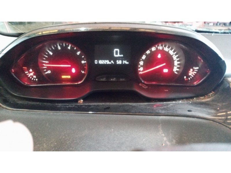Recambio de cuadro instrumentos para peugeot 208 1.2 12v e-vti referencia OEM IAM 9805400380 9805400380 