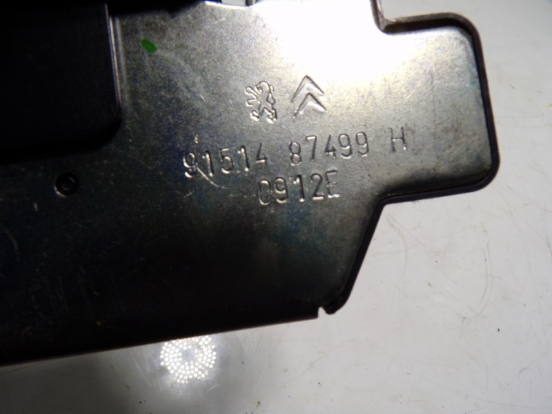 Recambio de cerradura maletero / porton para citroën c3 1.4 hdi referencia OEM IAM 8719F8 9151487499H 9151487499H