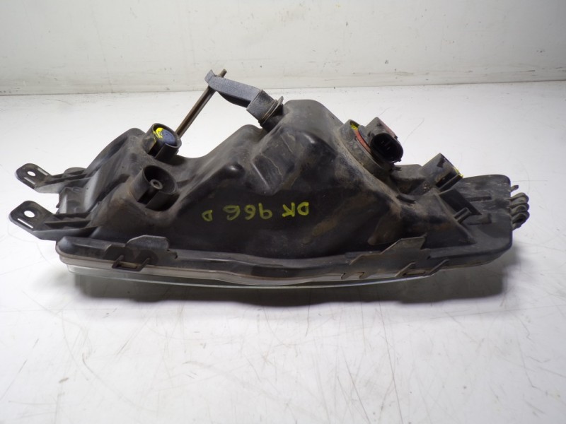 Recambio de faro antiniebla derecho para skoda rapid 1.6 tdi dpf referencia OEM IAM 5JA941702 5JA941700 