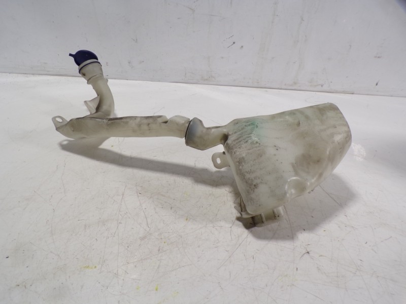 Recambio de deposito limpia para peugeot 208 1.2 12v e-vti referencia OEM IAM 6431N6  