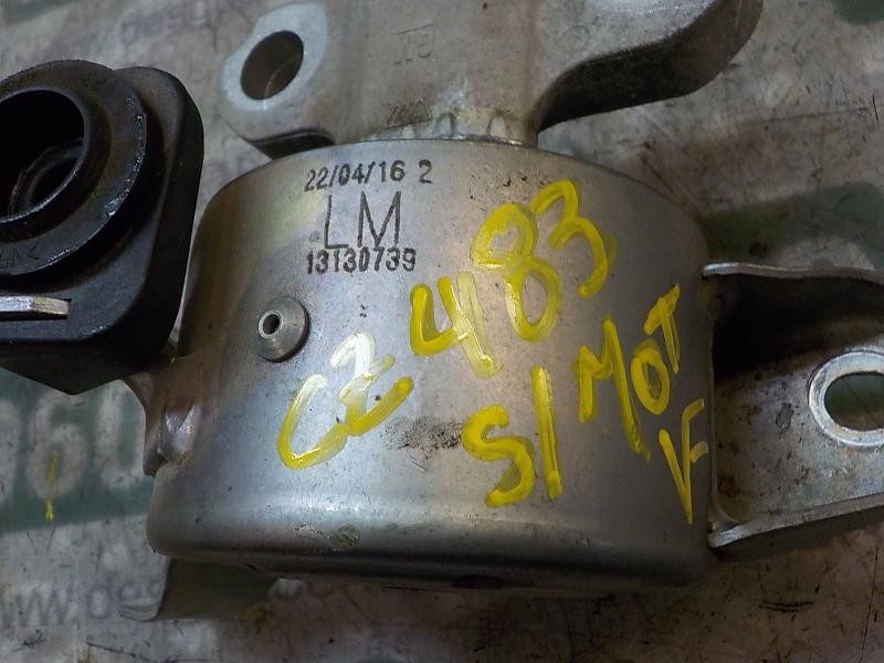 Recambio de soporte motor derecho para opel adam unlimited ecoflex referencia OEM IAM   