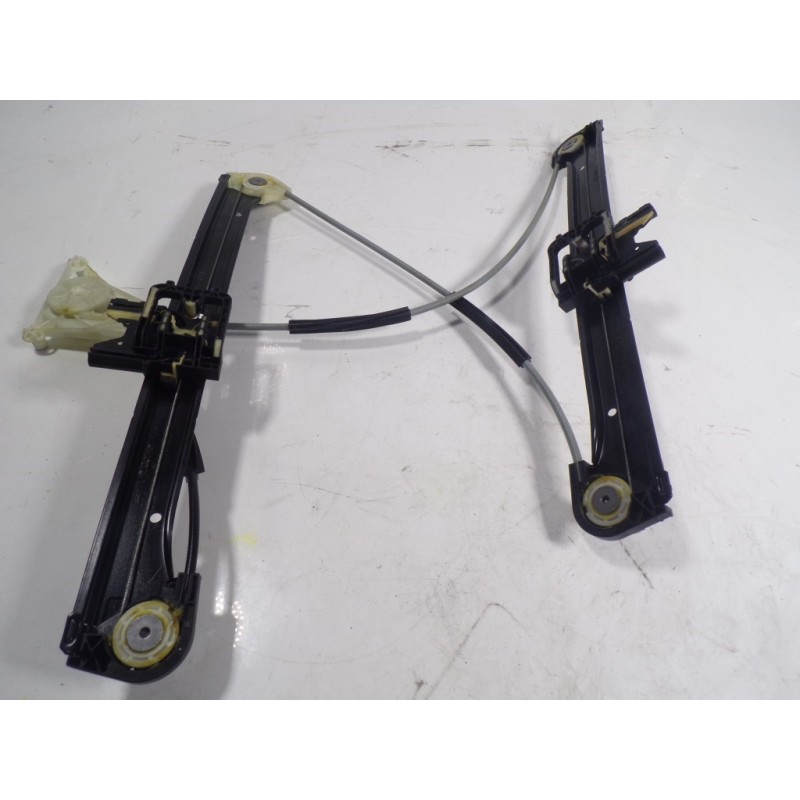 Recambio de elevalunas delantero izquierdo para audi a3 sportback (8vf) 1.6 tdi referencia OEM IAM 8V4837461 8V4837461 