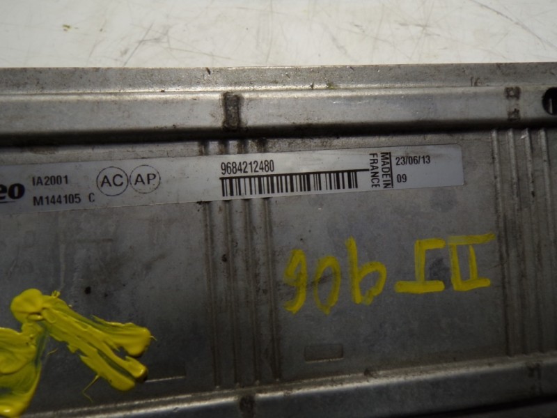 Recambio de intercooler para peugeot 308 1.6 16v hdi fap referencia OEM IAM 0384N9 9684212480 