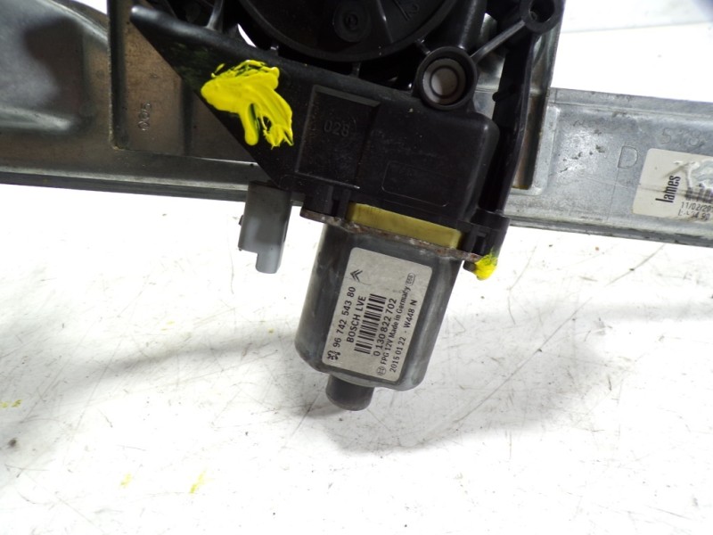 Recambio de elevalunas delantero derecho para peugeot 208 1.2 12v e-vti referencia OEM IAM 9673154380 9674254380 0130822702