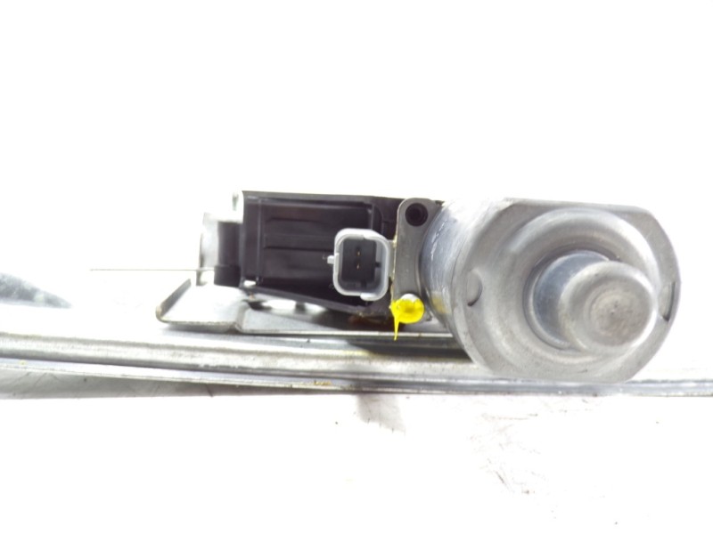 Recambio de elevalunas delantero derecho para peugeot 208 1.2 12v e-vti referencia OEM IAM 9673154380 9674254380 0130822702