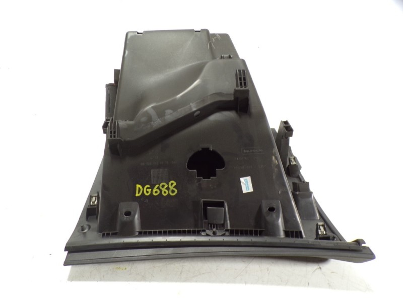 Recambio de guantera para peugeot 208 1.2 12v e-vti referencia OEM IAM 96728471ZD  