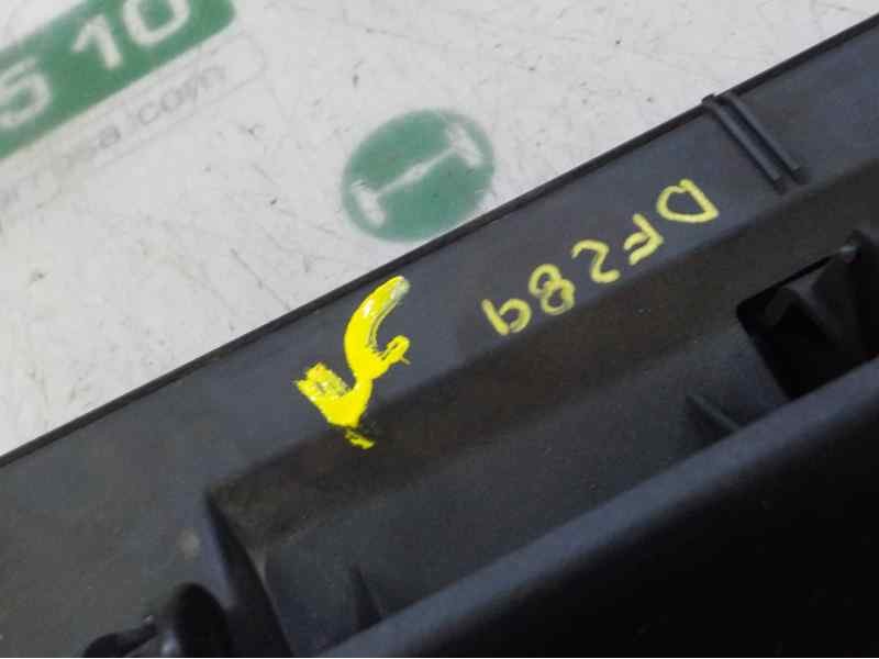 Recambio de guantera para ford focus lim. (cb8) 1.6 tdci cat referencia OEM IAM 1750276  