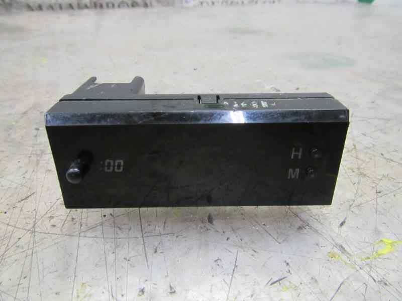 Recambio de pantalla multifuncion para toyota celica (t20) 2.0 gt referencia OEM IAM   