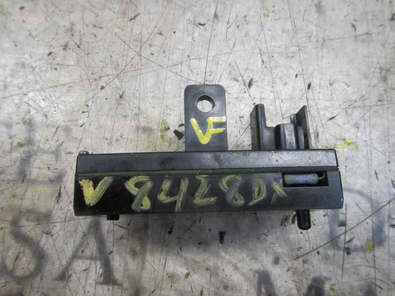 Recambio de pantalla multifuncion para toyota celica (t20) 2.0 gt referencia OEM IAM   